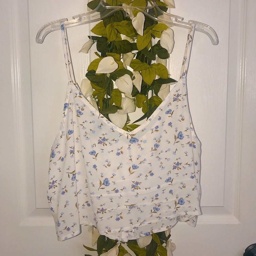 Floral top